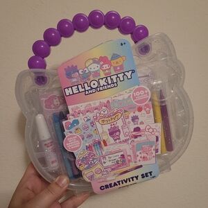 Hello Kitty and Friends Creativity Set